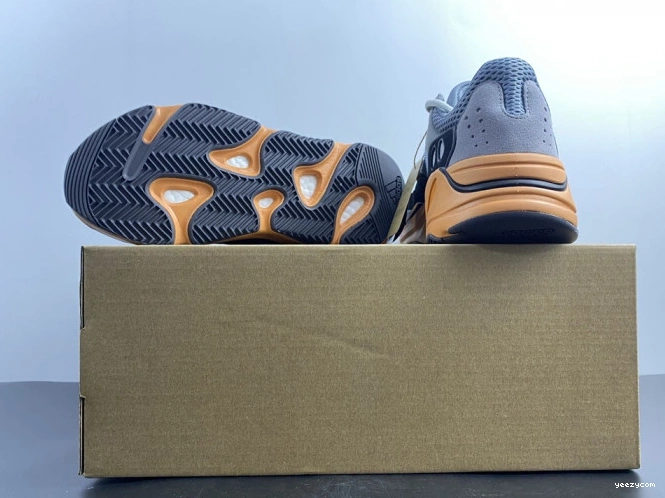 V2 Yeezy Boost 700 Sun GW0296 Adidas 1120